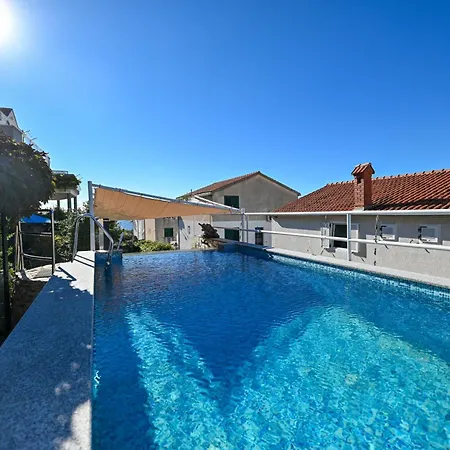 Maric 프리모스턴