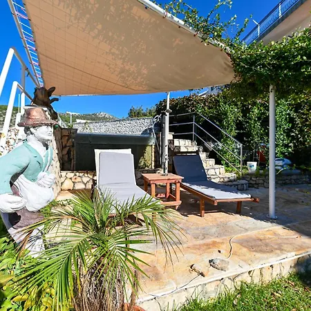 Apartment Maric Primosten