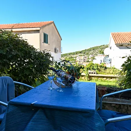 Maric Apartment *